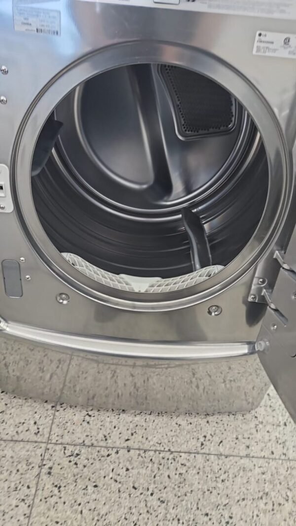 LG Like New Front Load Jumbo Washer Dryer Set