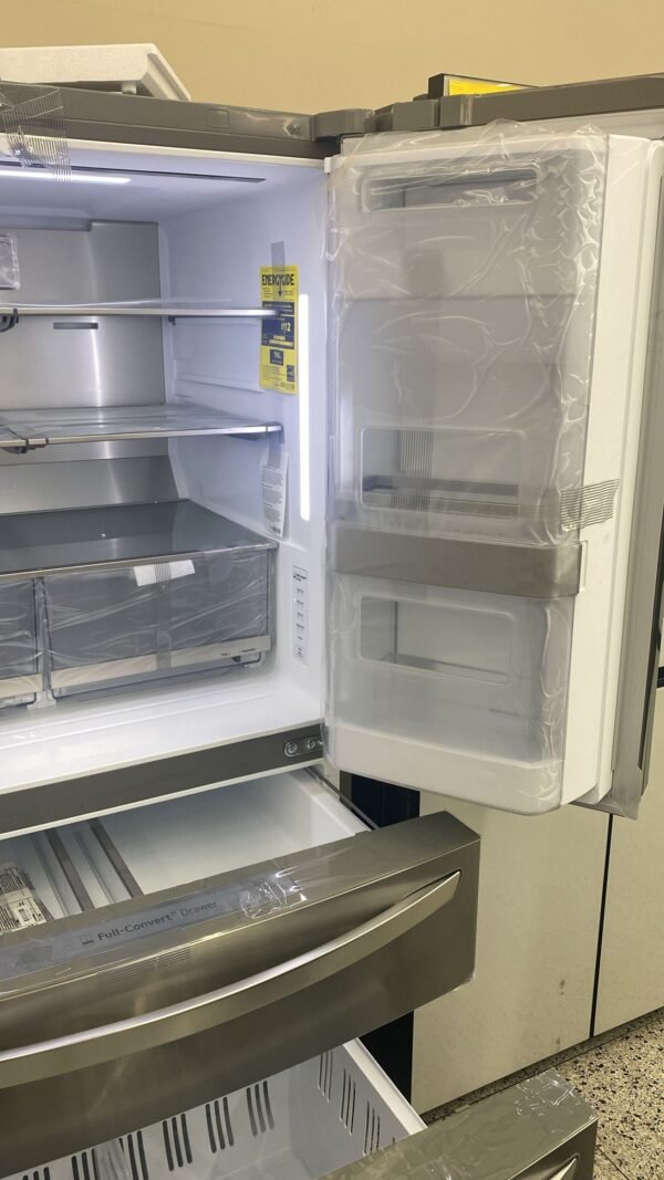 LG 30" New 4 Door French Door Refrigerator Stainless