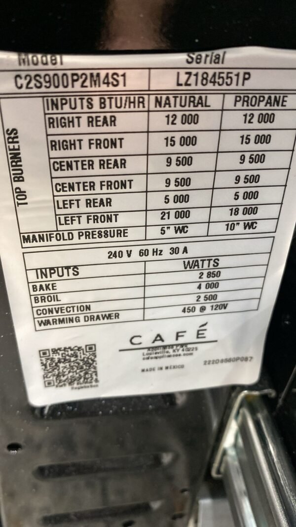 Café™ New 30" C2S900P2MS1 Slide-In Dual-Fuel Range - Image 4