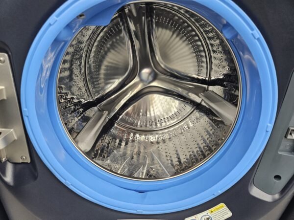 GE PFW870SPVRS - 5.3 Cu. Ft. High-Efficiency Stackable Smart Front Load Washer - Image 2