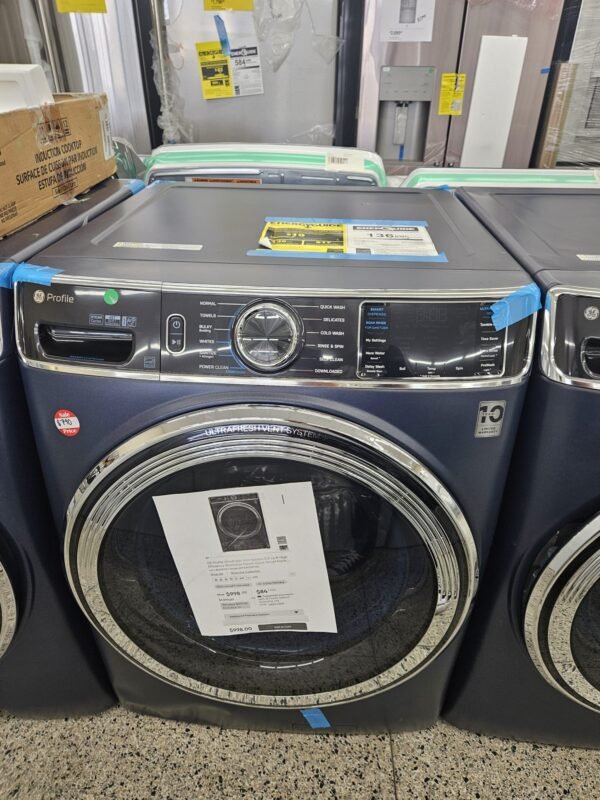 GE PFW870SPVRS - 5.3 Cu. Ft. High-Efficiency Stackable Smart Front Load Washer - Image 4