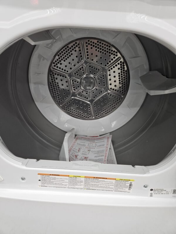 Hotpoint HTX26EASWWW 27 Inch Top Load Electric Dryer - Image 3