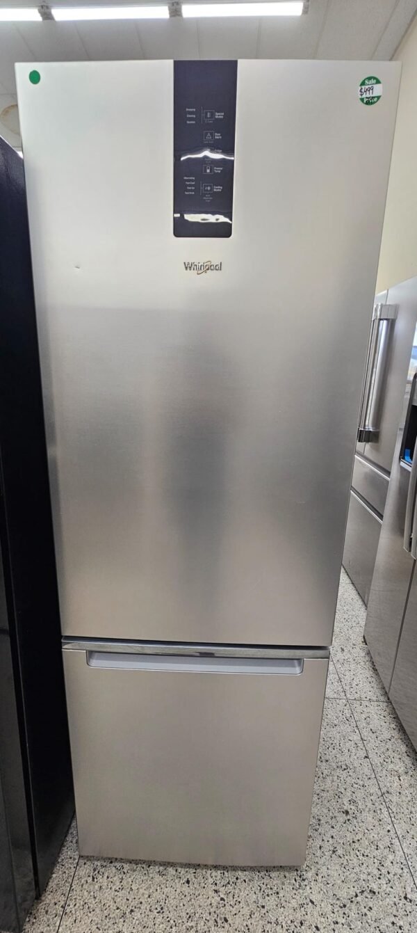 Whirlpool WRB533CZJZ 24-inch Wide Garage-Ready Bottom-Freezer Refrigerator - Image 4