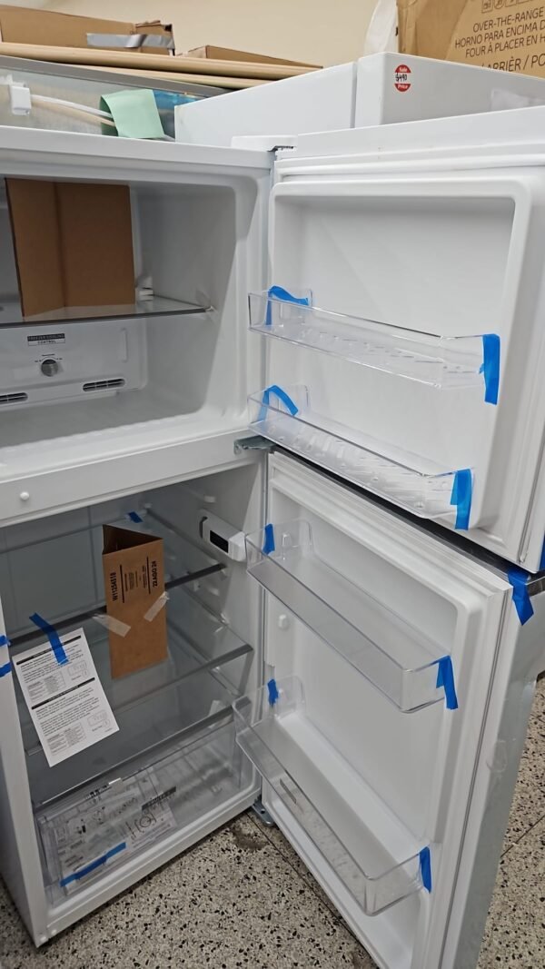 Whirlpool WRT112CZJW 24 Inch Counter-Depth Top Freezer Refrigerator - Image 4