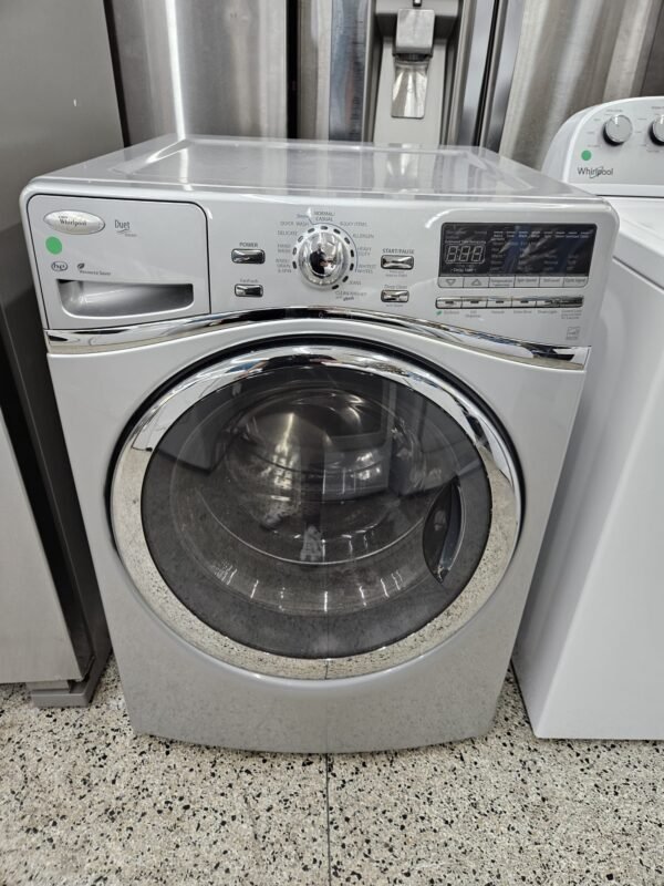 Whirlpool Used WFW95HEXL 27 Inch Front-Load Washer - Image 2