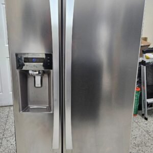 Kenmore 33" Used Like New Side By Side Fridge - Stainless