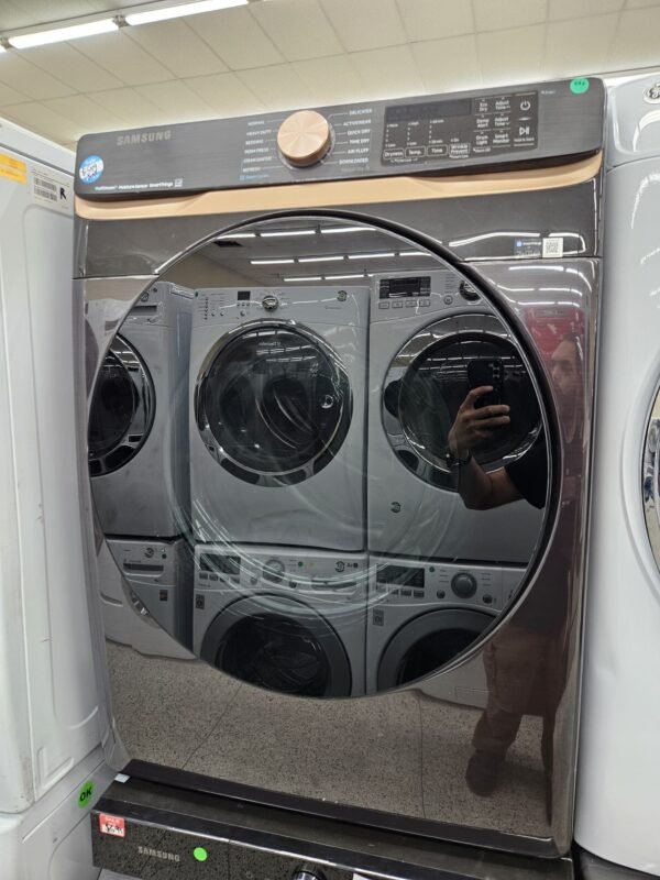 Samsung DVG50BG8300VA3 7.5 Cu. Ft. Stackable Gas Dryer - Image 2