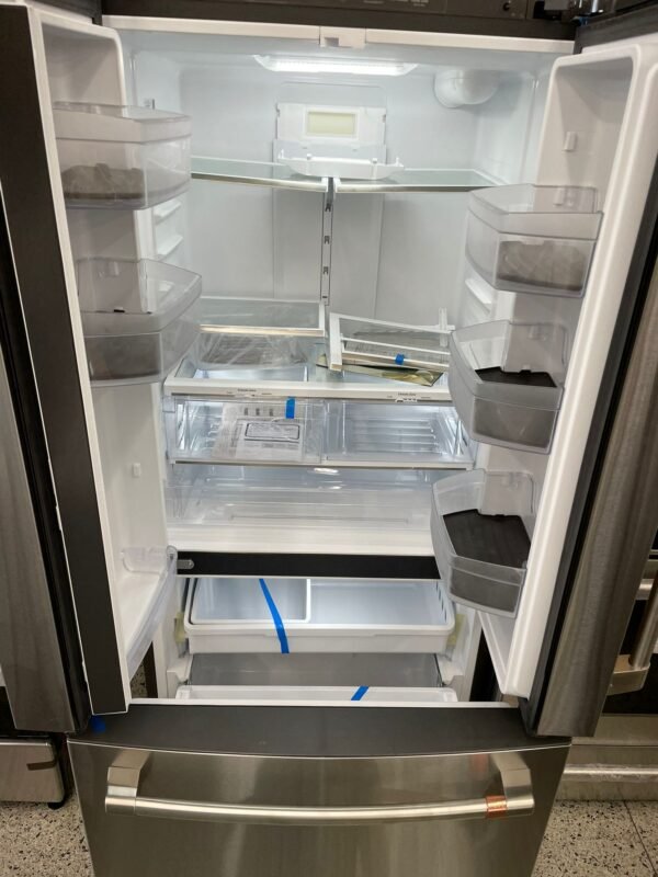 Cafe New CWE19SP2NS1 33" French Door Refrigerator - Image 3