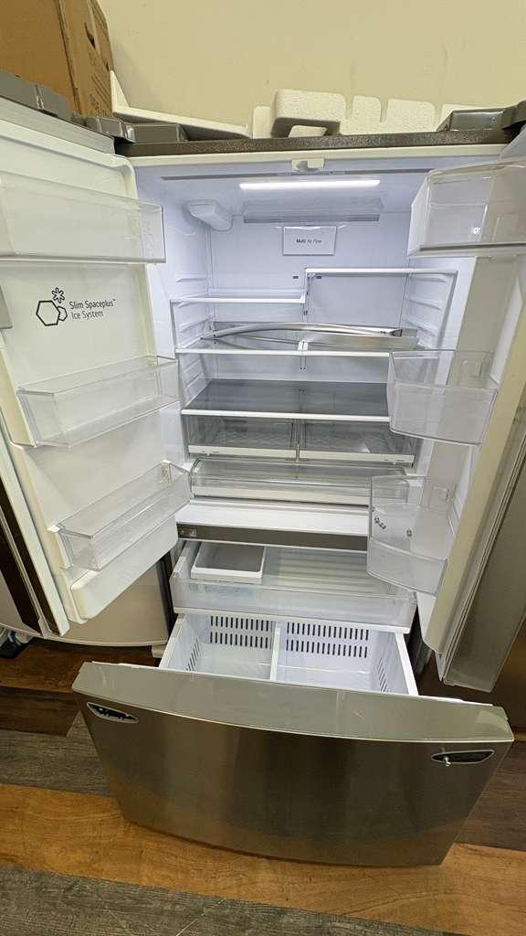 LG LHFS28XBS 28 cu. ft. French Door Refrigerator Stainless - Image 4