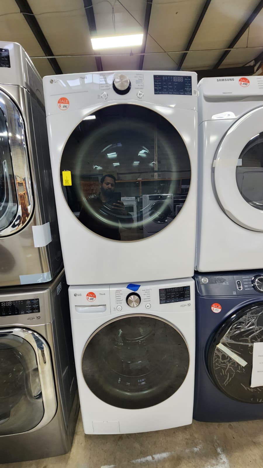 LG WM4000HWA DLEX4000W 4.5/7.4 Cu. Ft. Smart Laundry Set- White - Image 2