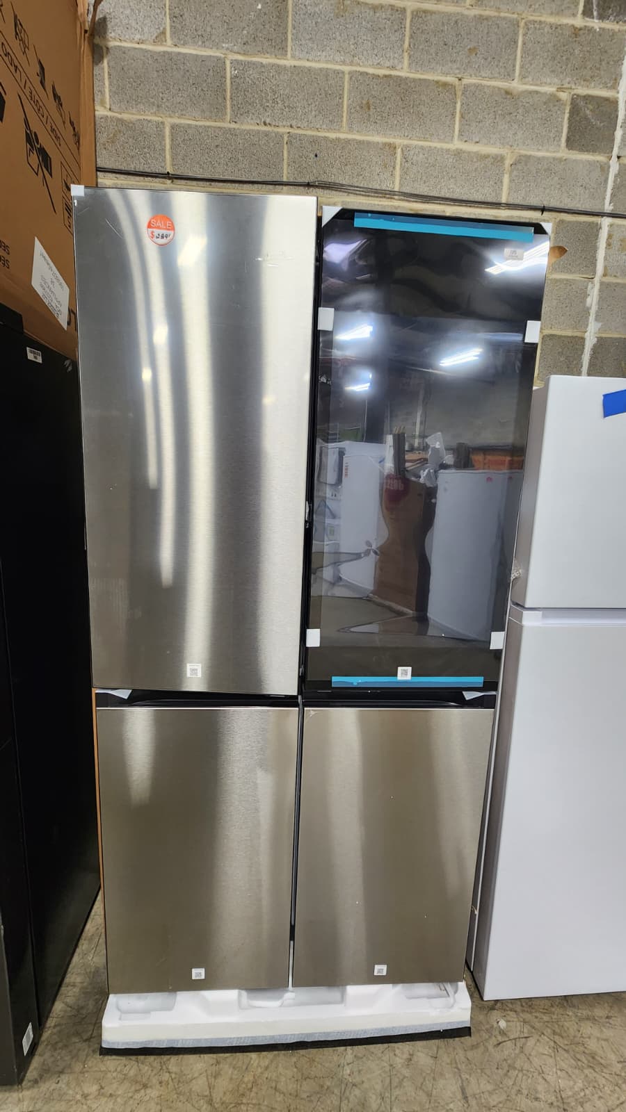 Samsung RF23DB9900QD Bespoke AI Family Hub Refrigerator- Stainless Steel - Image 2