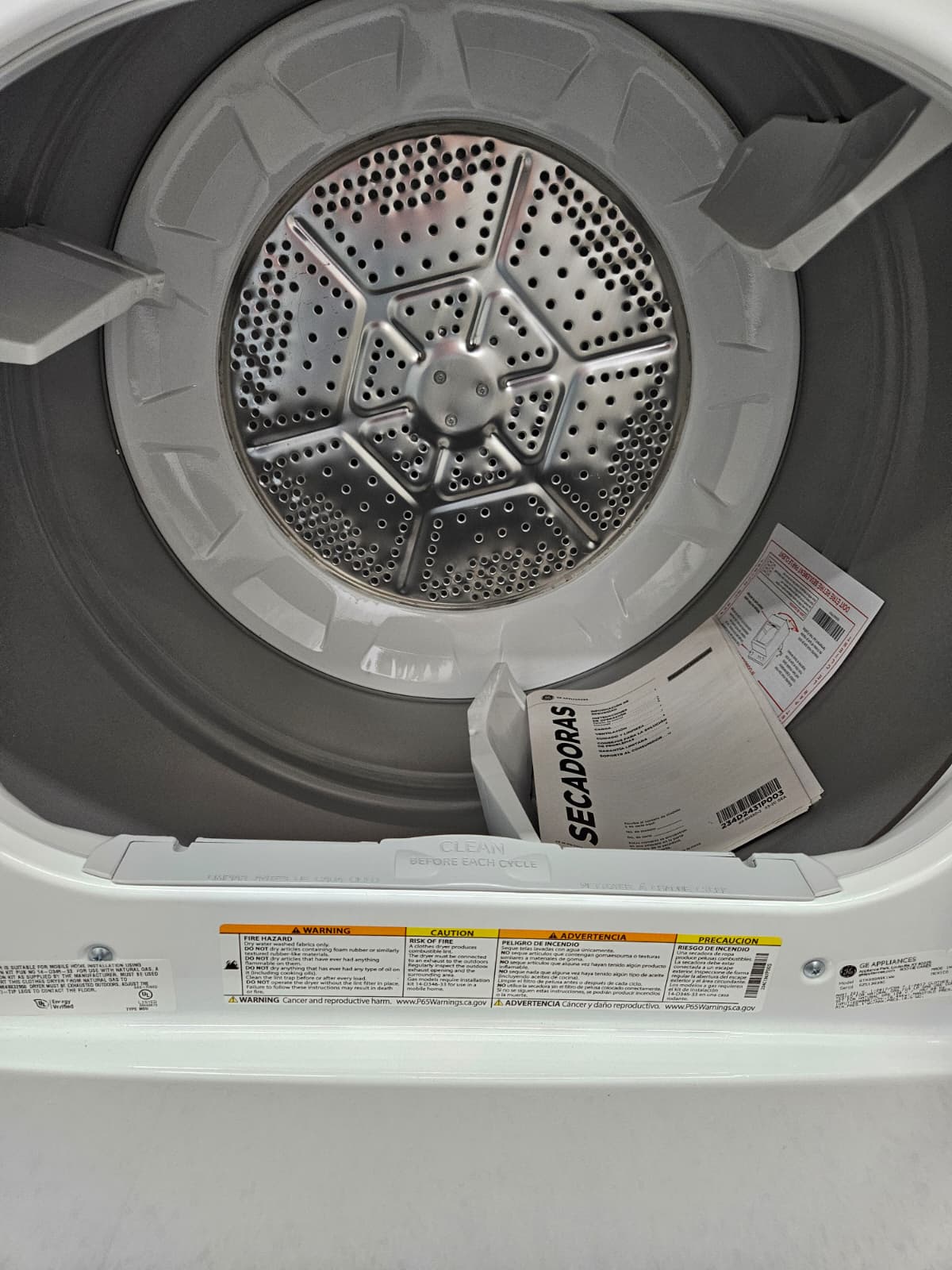 GE GTX33EASKWW 27 Inch Electric Dryer - Image 4