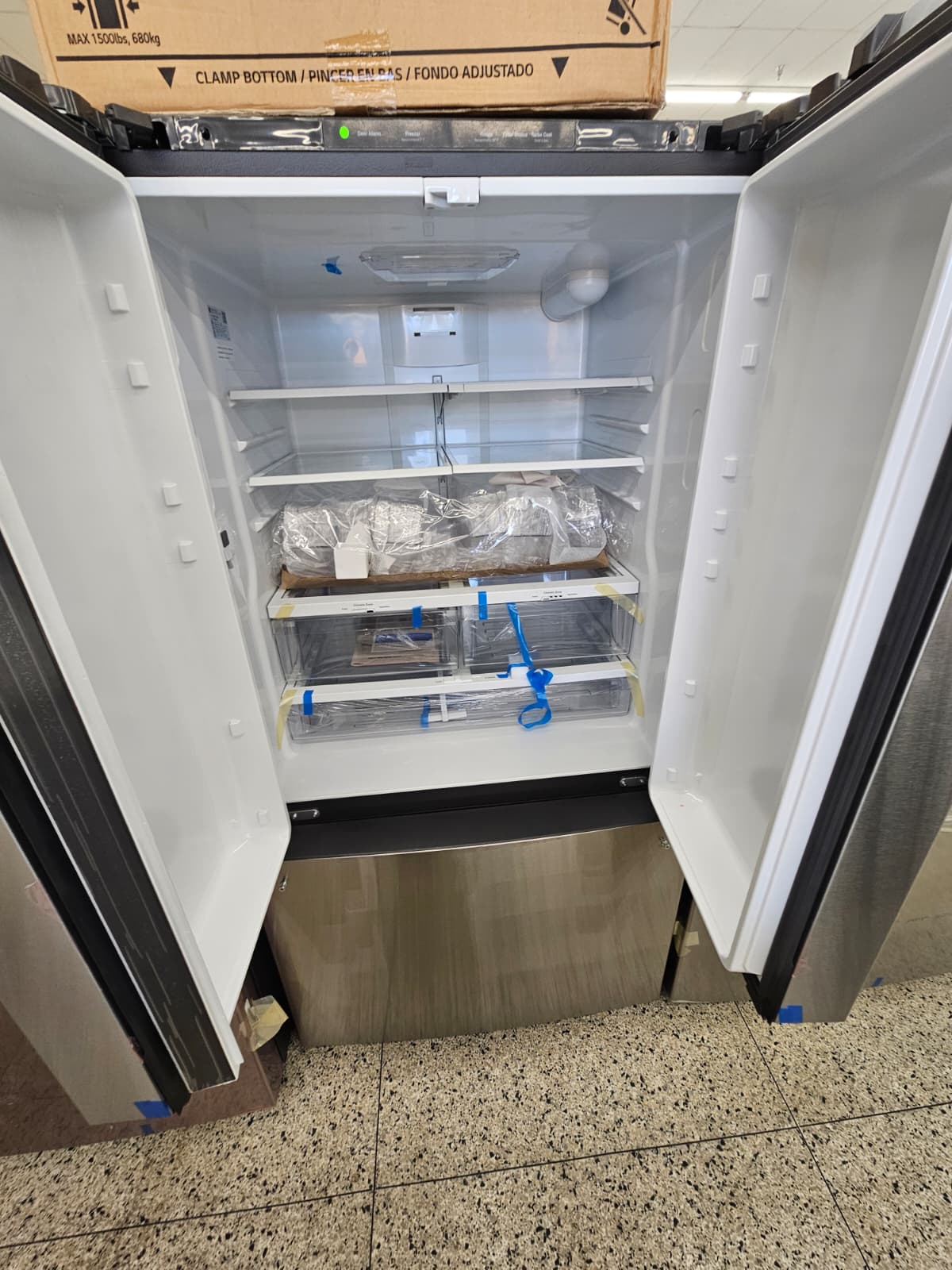 GE GNE27JYMFS 36 Inch French Door Refrigerator - Image 4