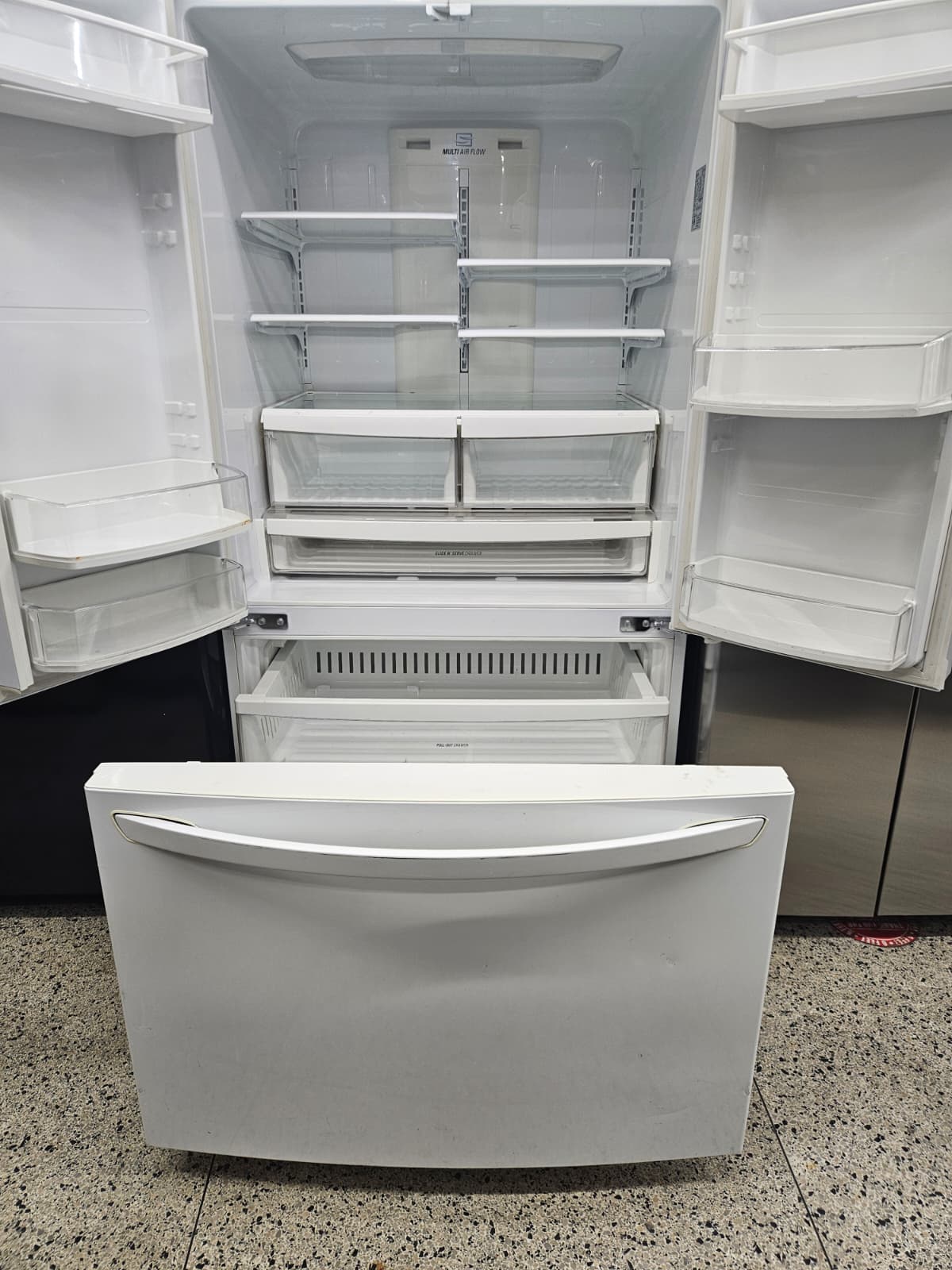 LG LFC28768SW 36" Trusted French Door Refrigerator