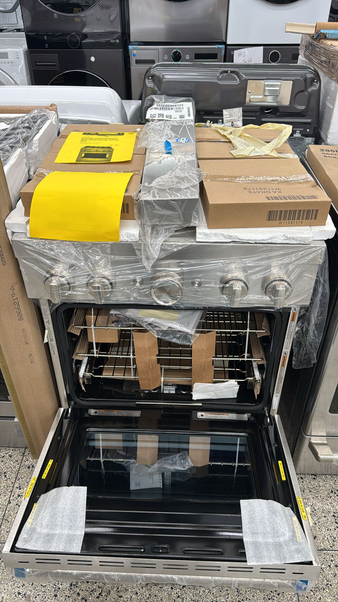 KitchenAid KFGS936SJP 36" 6‑Burner Commercial Gas Range - Image 3